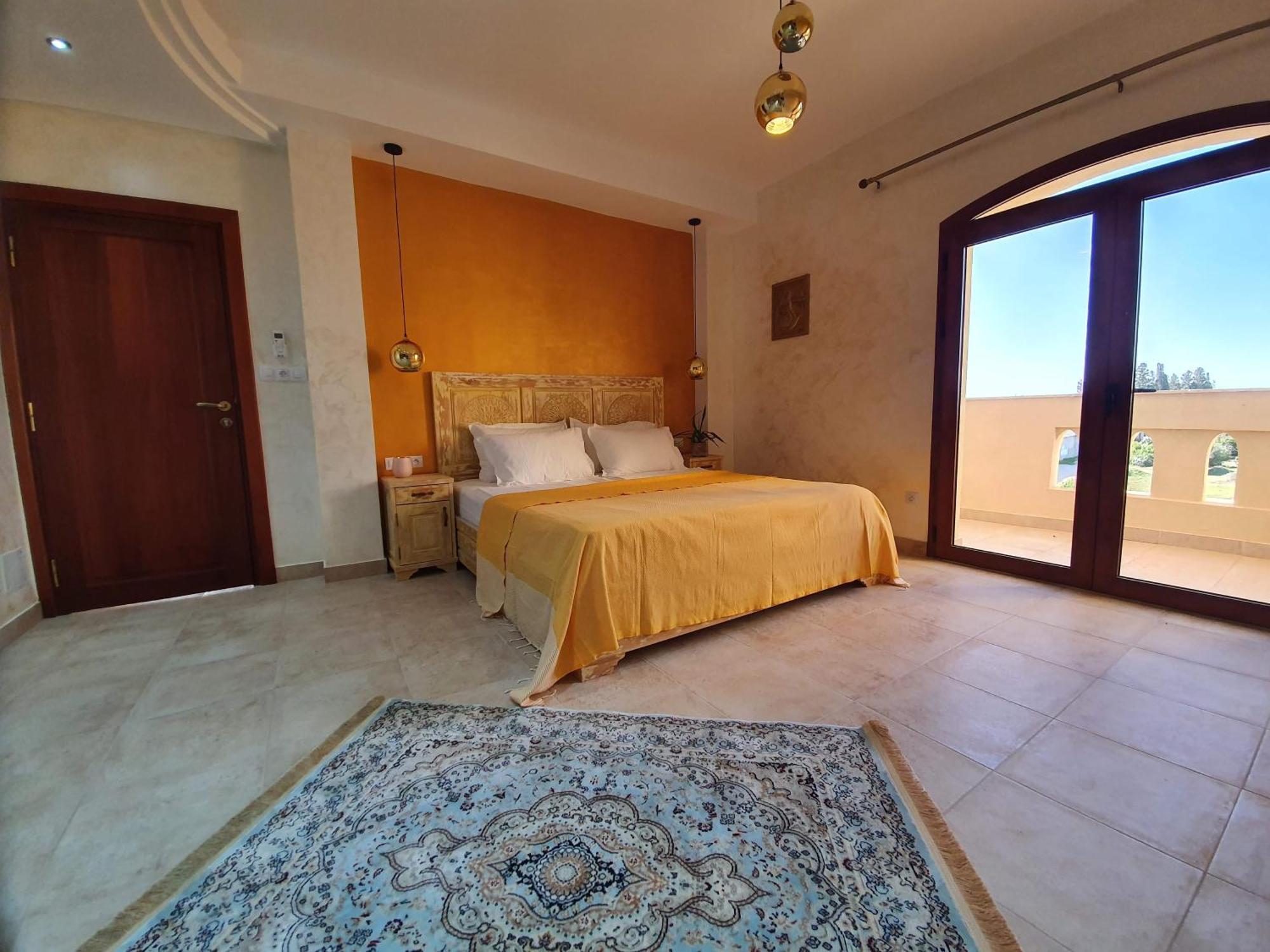 Mahdia - Baghdadi - Laourient Apartments, Restaurant, Cafe Room photo